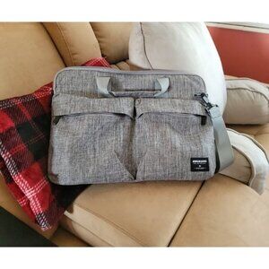 17-17.3 inch Slim Laptop Bag, Computer Carrying Case with Shoulder Strap